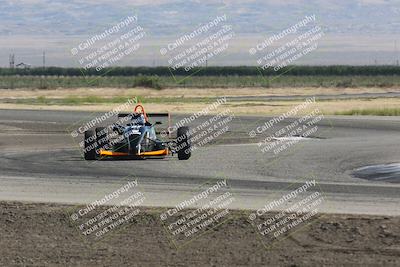 media/Jun-01-2024-CalClub SCCA (Sat) [[0aa0dc4a91]]/Group 6/Race/